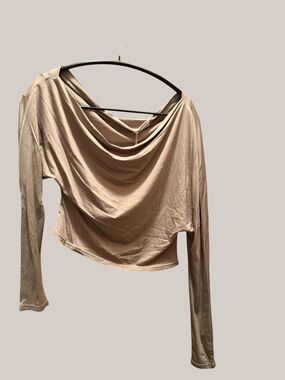 NWT MESHKI long sleeve top